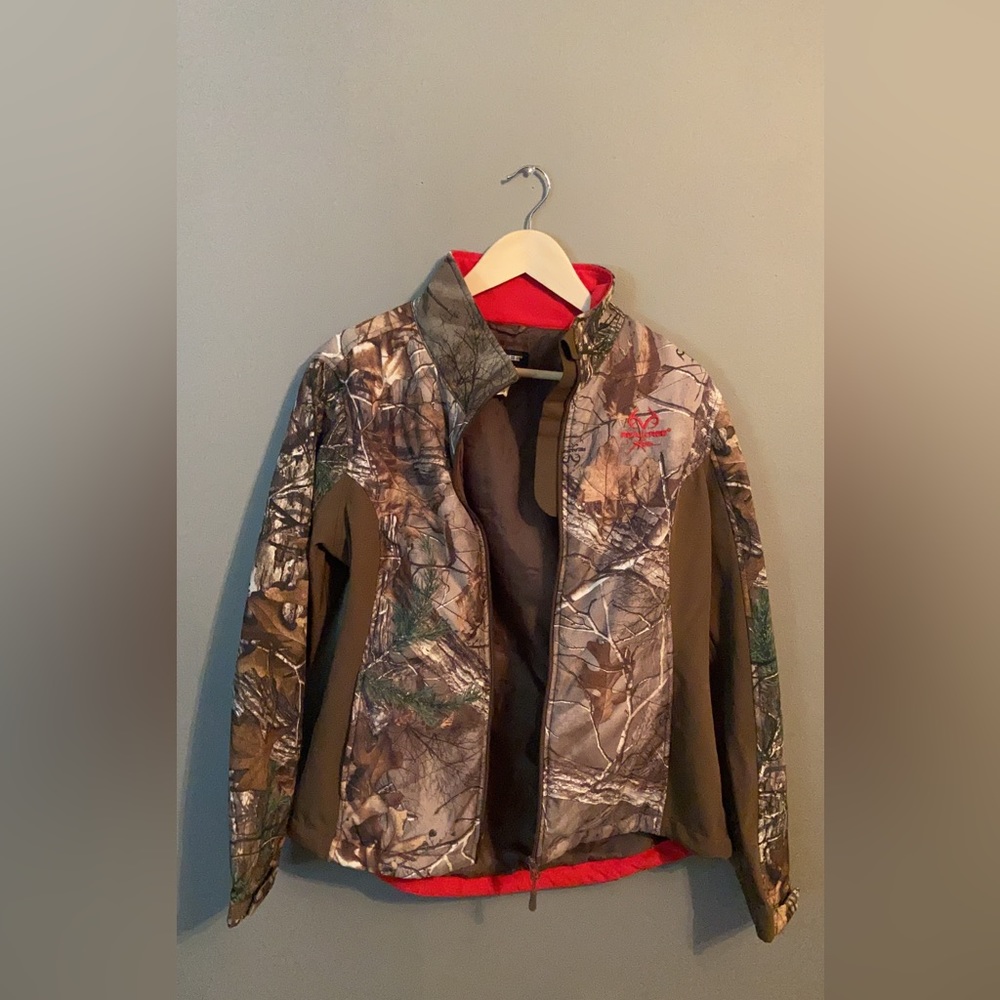 NWT woman’s real tree coat.
